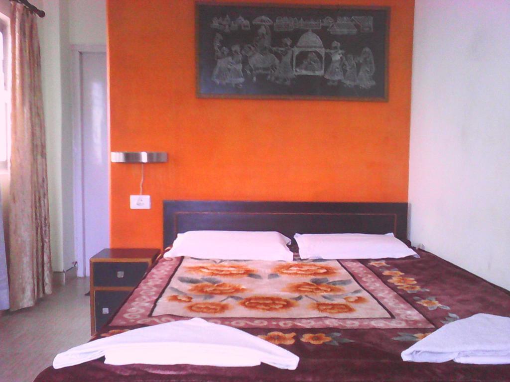 Leela Guest House Varanasi Exteriör bild
