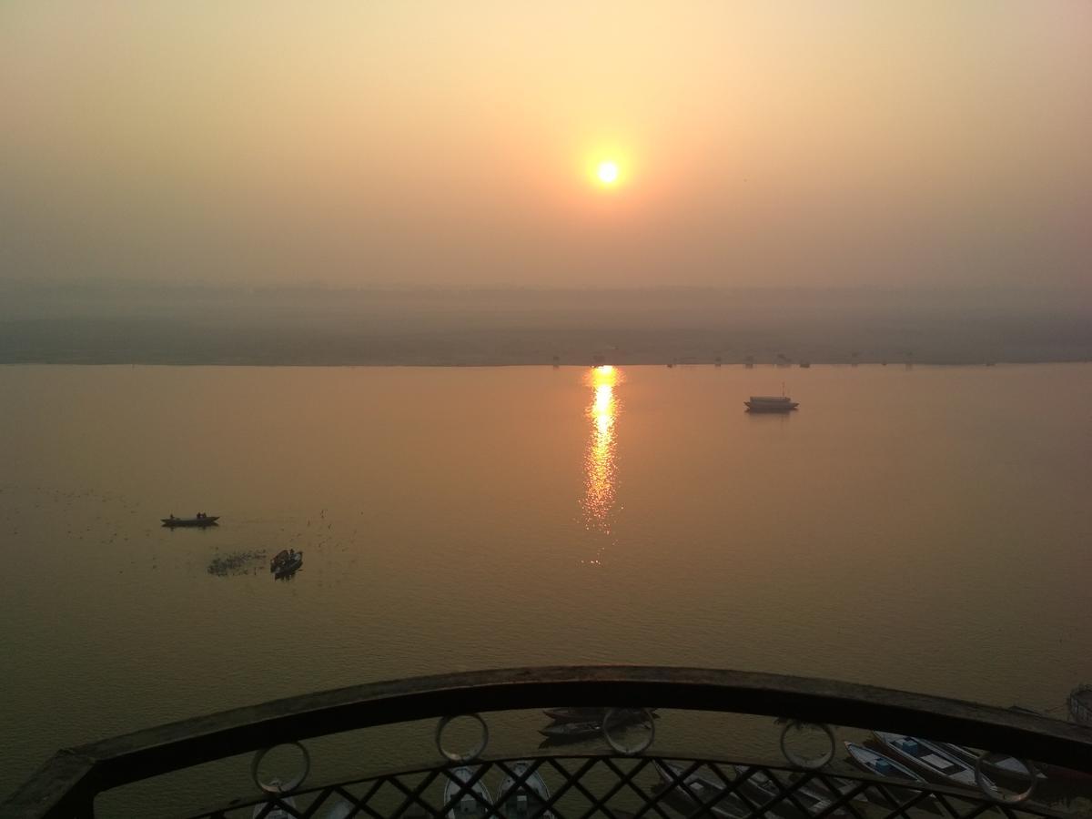 Leela Guest House Varanasi Exteriör bild